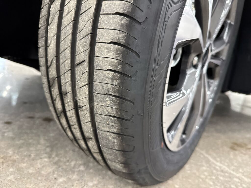 Ford Puma 2026 Punainen