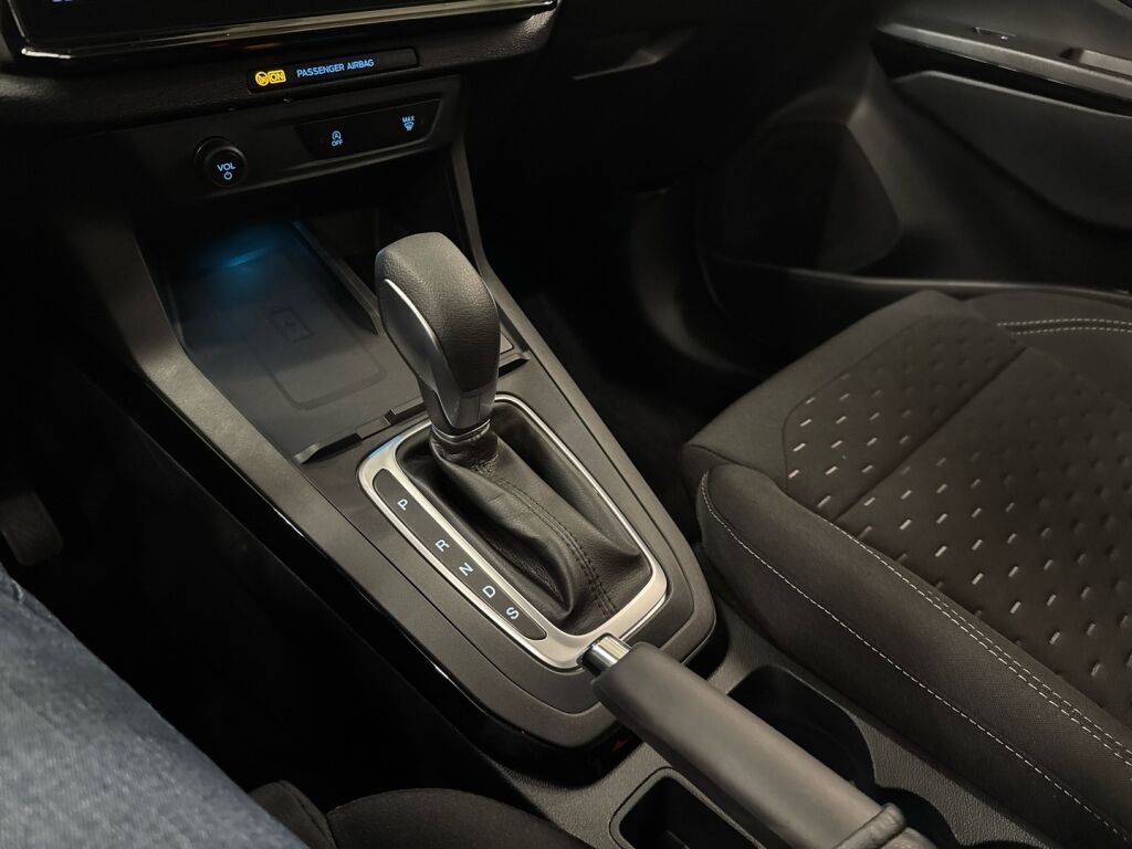 Ford Puma 2026 Punainen