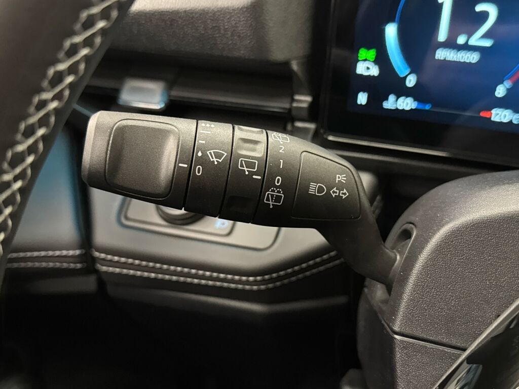 Ford Puma 2026 Punainen