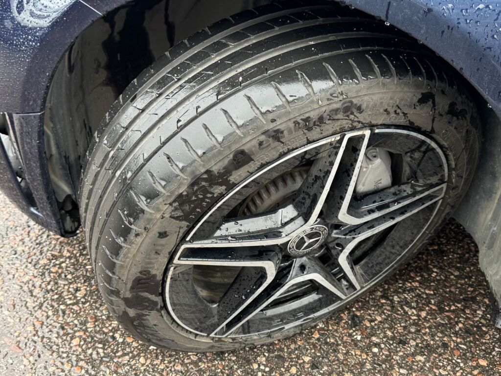 Mercedes-Benz C 2021 Sininen