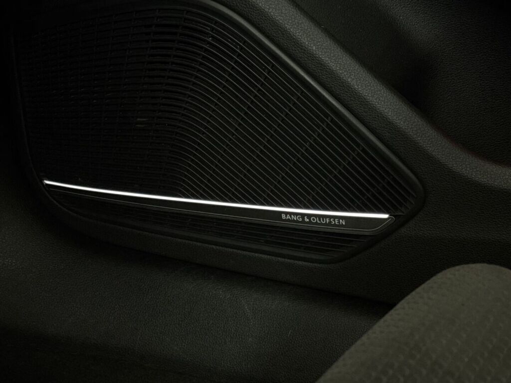 Audi A4 2016 Harmaa