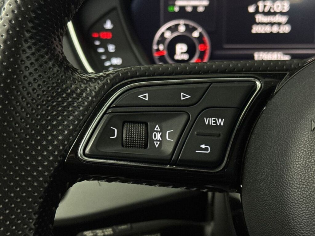 Audi A4 2016 Harmaa