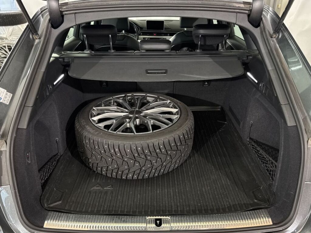 Audi A4 2016 Harmaa