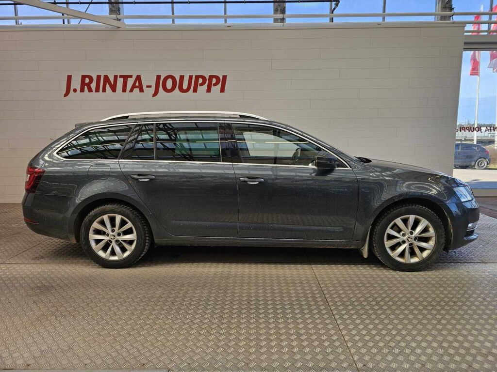 Skoda Octavia 2020 Harmaa