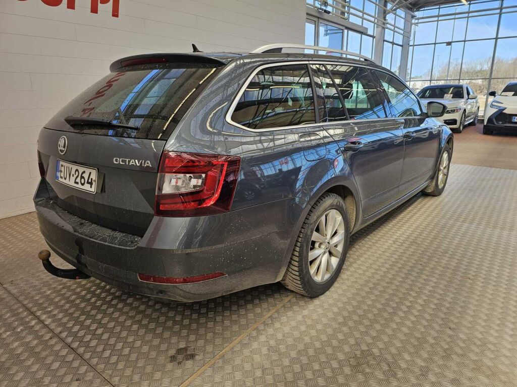 Skoda Octavia 2020 Harmaa