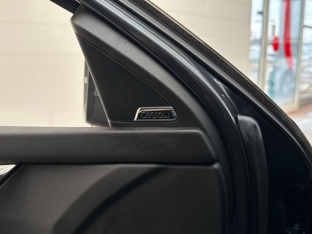 Skoda Octavia 2020 Harmaa