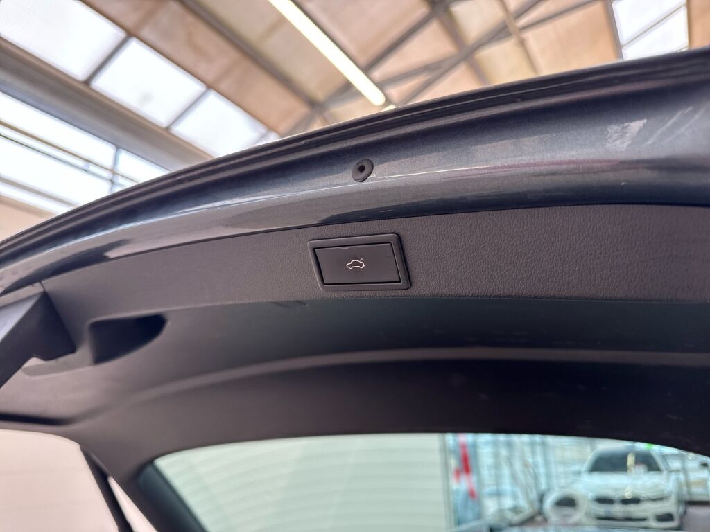 Skoda Octavia 2020 Harmaa