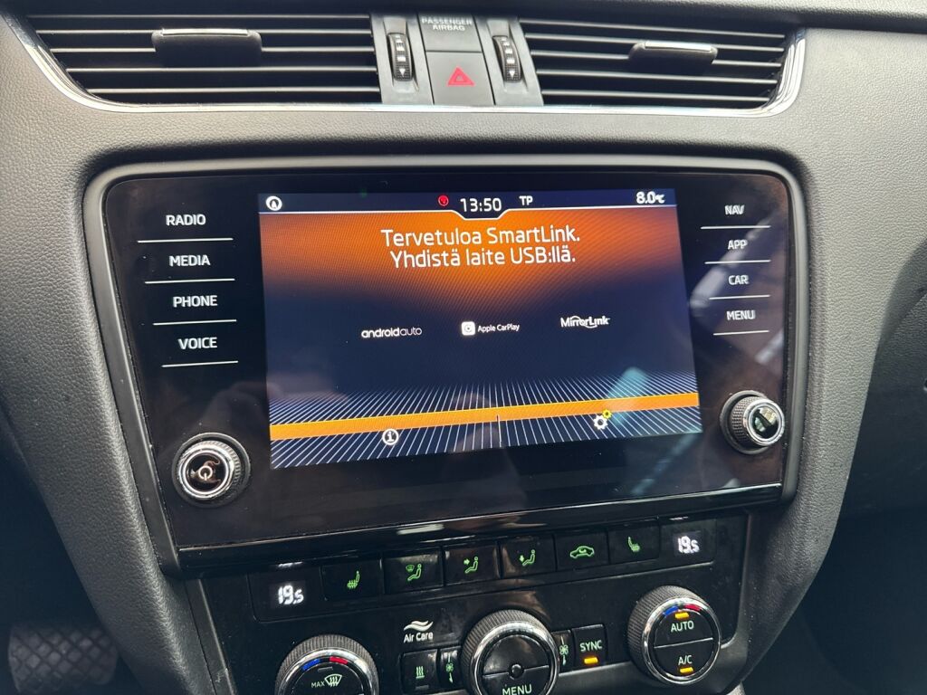 Skoda Octavia 2020 Harmaa