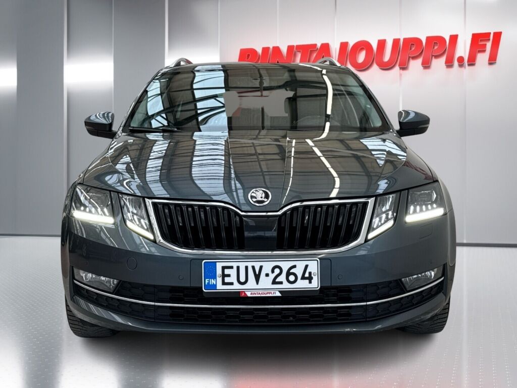 Skoda Octavia 2020 Harmaa