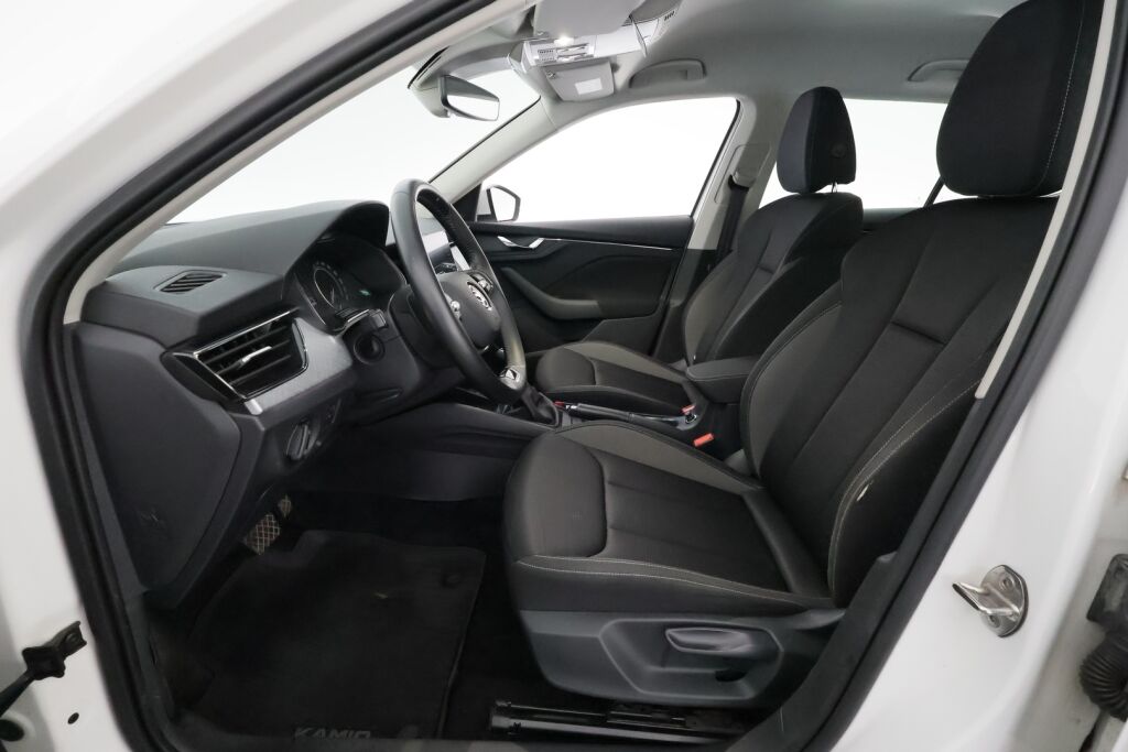 Skoda Kamiq 2023 Valkoinen