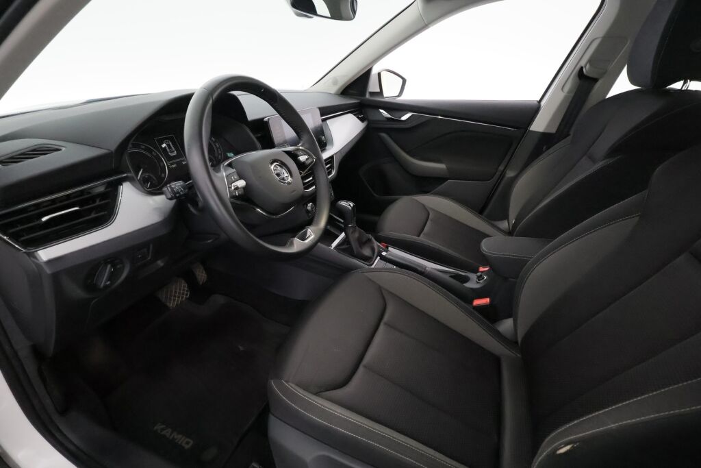 Skoda Kamiq 2023 Valkoinen