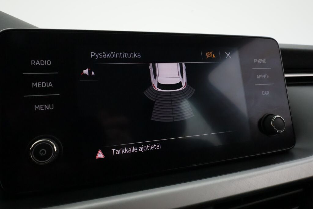 Skoda Kamiq 2023 Valkoinen