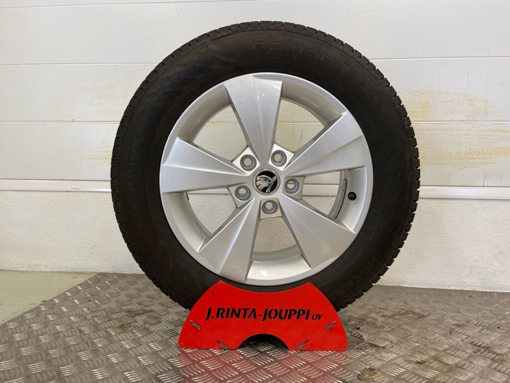 Skoda Octavia 2024 Valkoinen