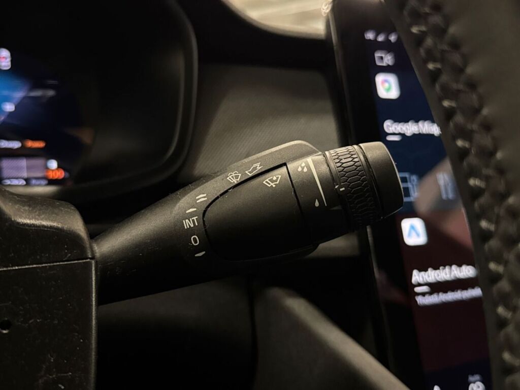 Polestar 2 2024 Harmaa