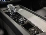 Volvo XC60 2023 Harmaa