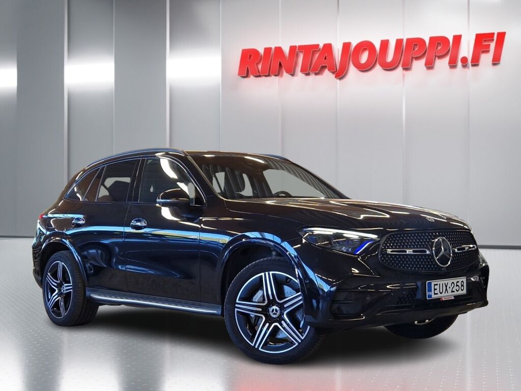 Mercedes-Benz GLC 2023 Musta