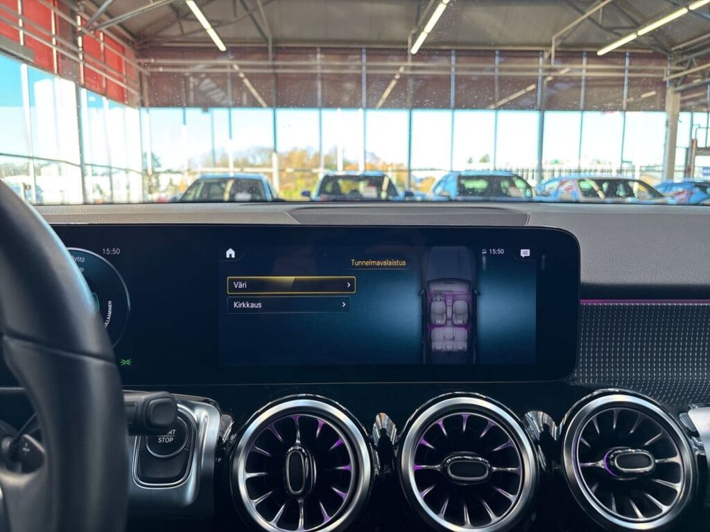 Mercedes-Benz EQB 2024 Musta