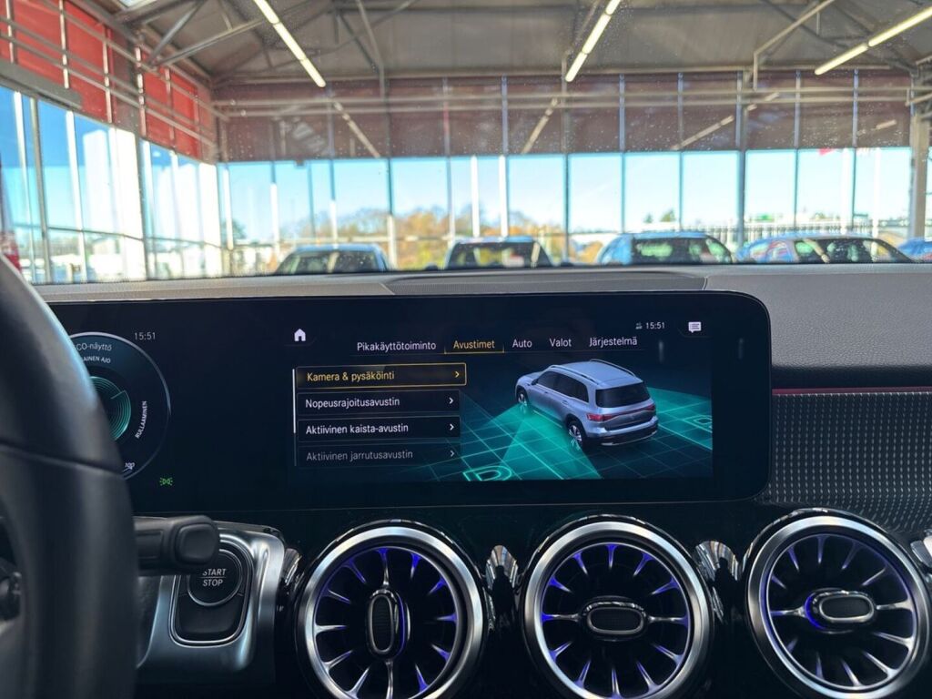 Mercedes-Benz EQB 2024 Musta