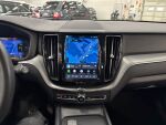 Volvo XC60 2023 Musta