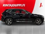 Volvo XC60 2023 Musta