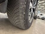 Volvo XC60 2023 Musta