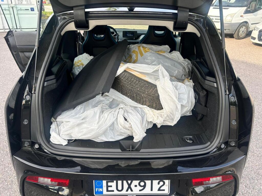 BMW i3 2019 Musta