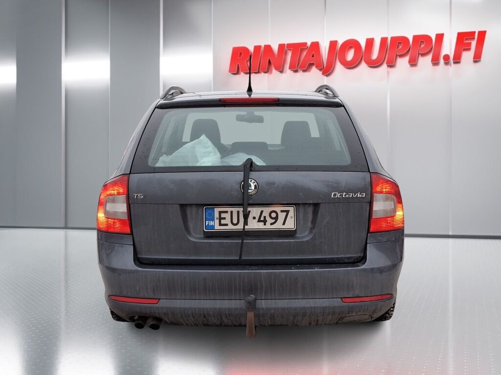 Skoda Octavia 2012 Harmaa