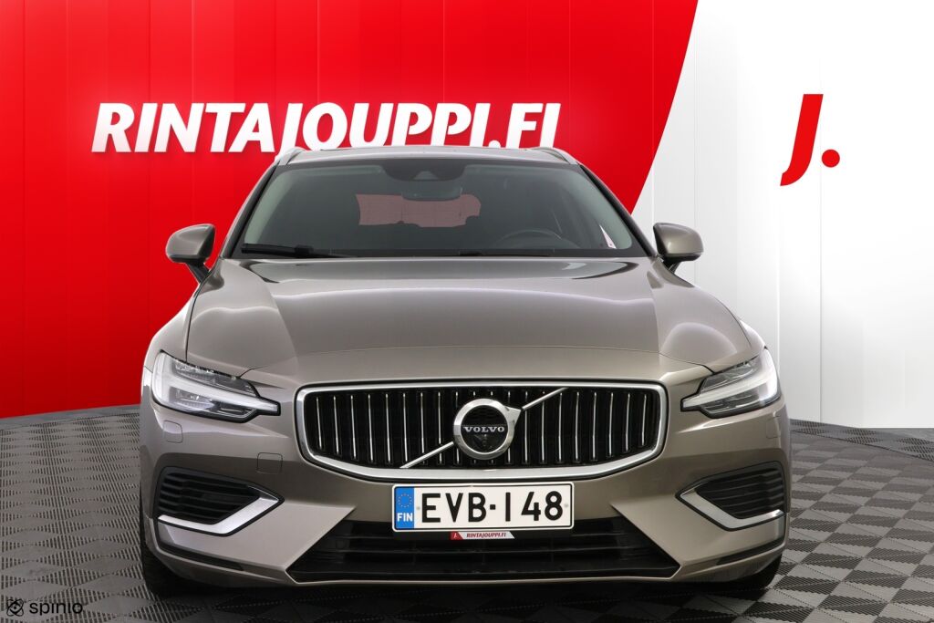 Volvo V60 2021 Harmaa