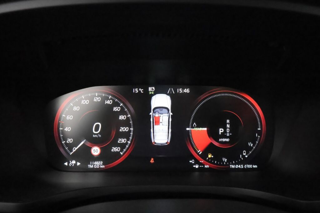 Volvo V60 2021 Harmaa