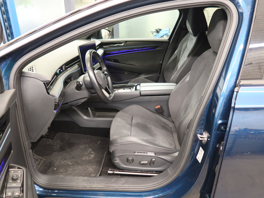 Volkswagen ID.7 2024 Sininen