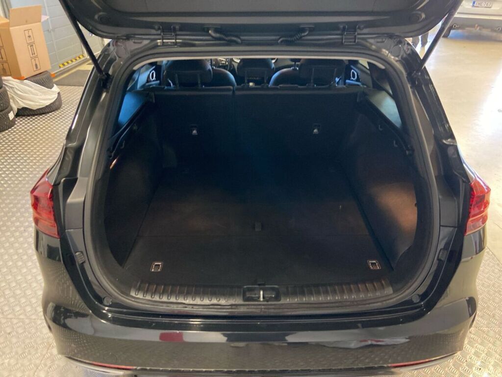 Kia Ceed 2021 Musta