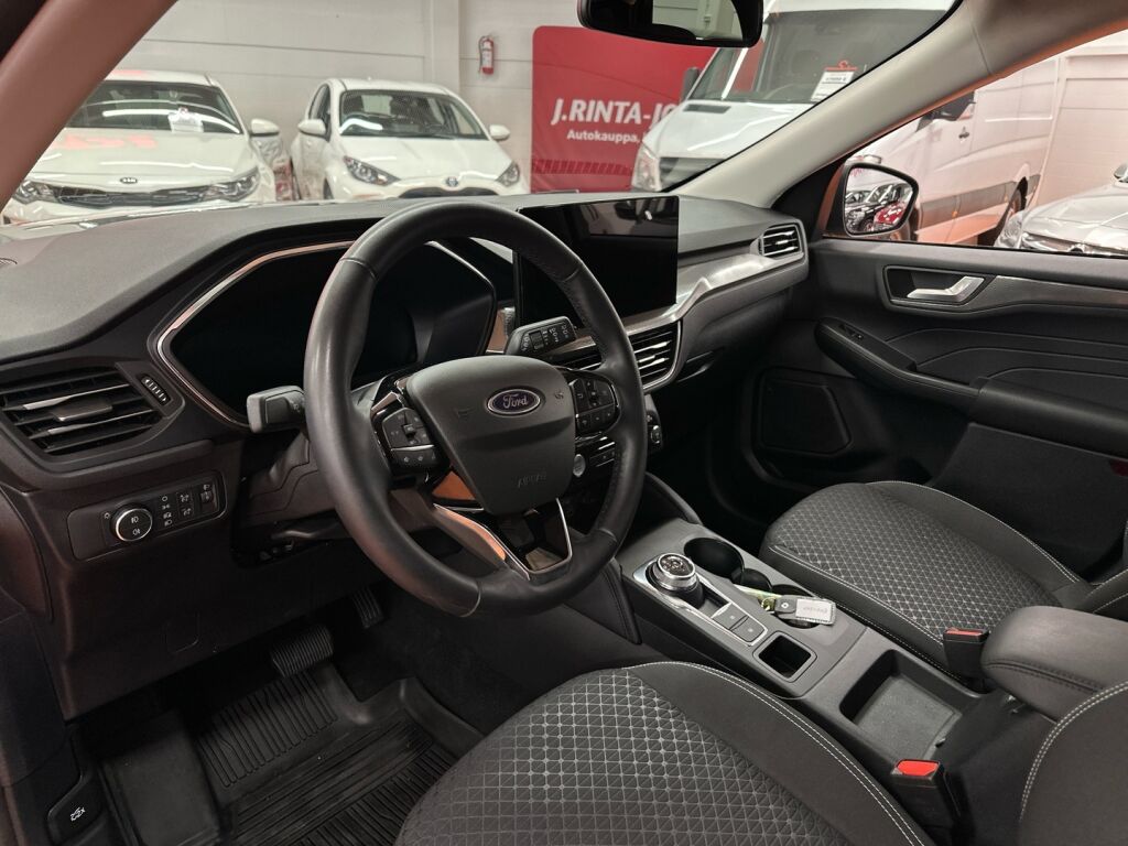 Ford Kuga 2024 Harmaa