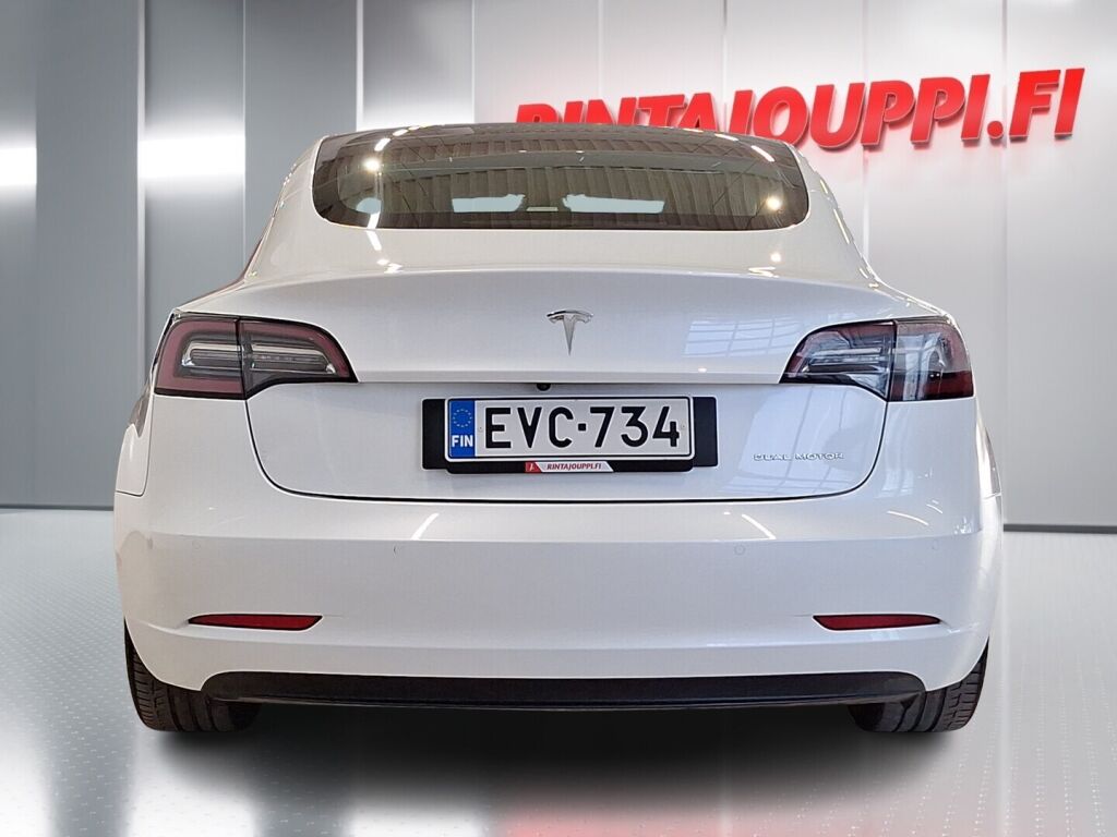 Tesla Model 3 2020 Valkoinen