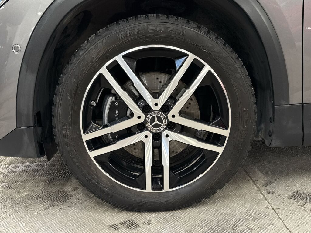 Mercedes-Benz GLA 2021 Harmaa