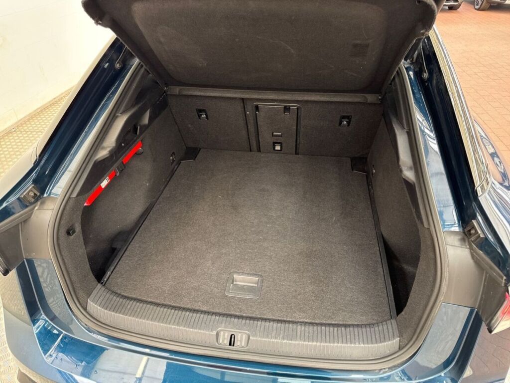 Volkswagen ID.7 2024 Sininen