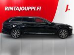 Volvo V90 2021 Musta