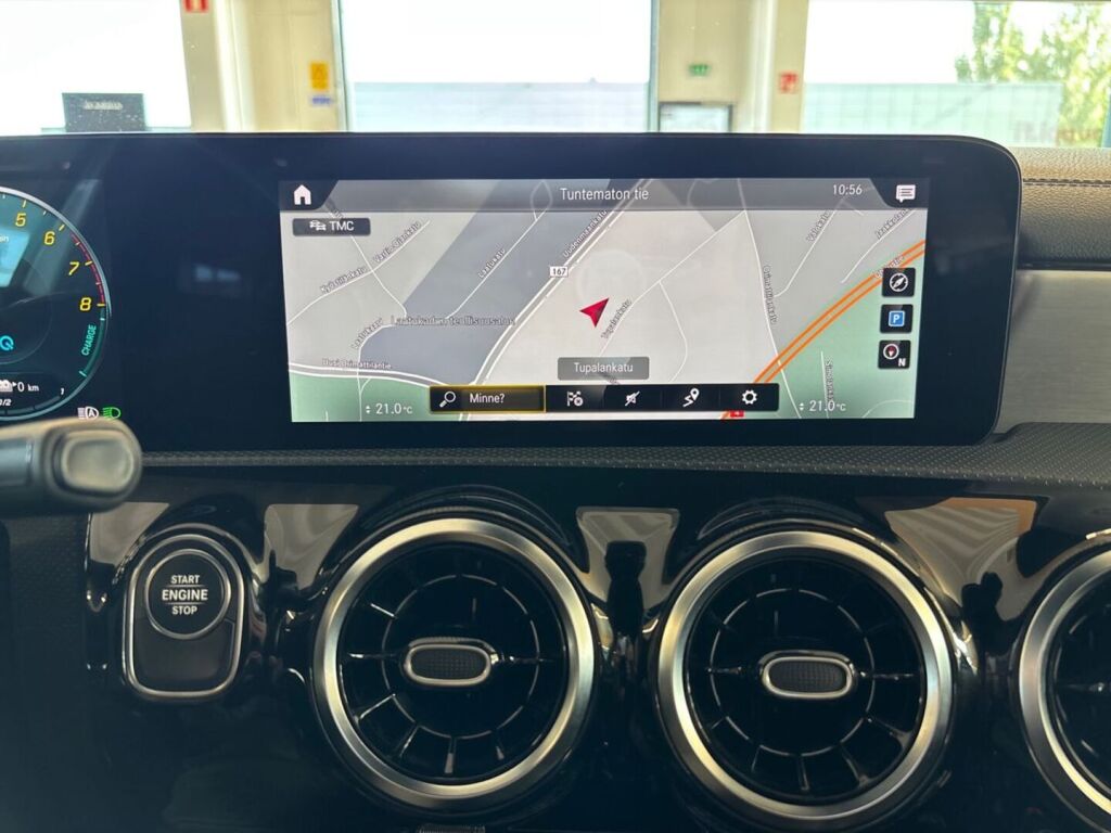 Mercedes-Benz A 2020 Valkoinen