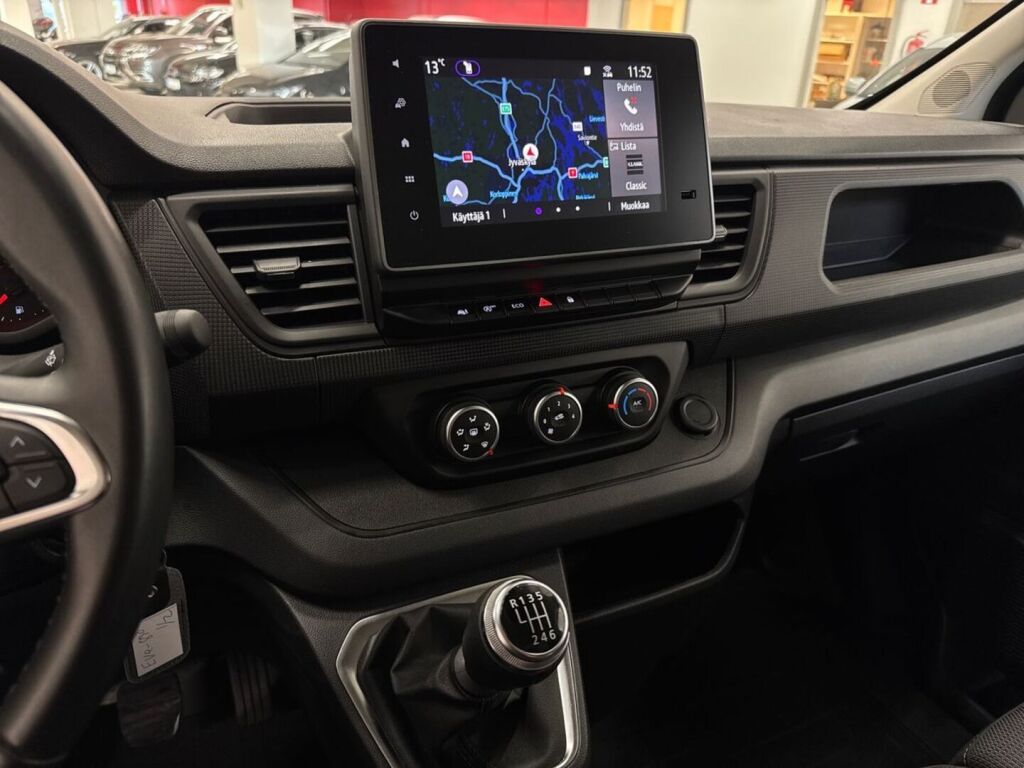 Renault Trafic 2024 Valkoinen