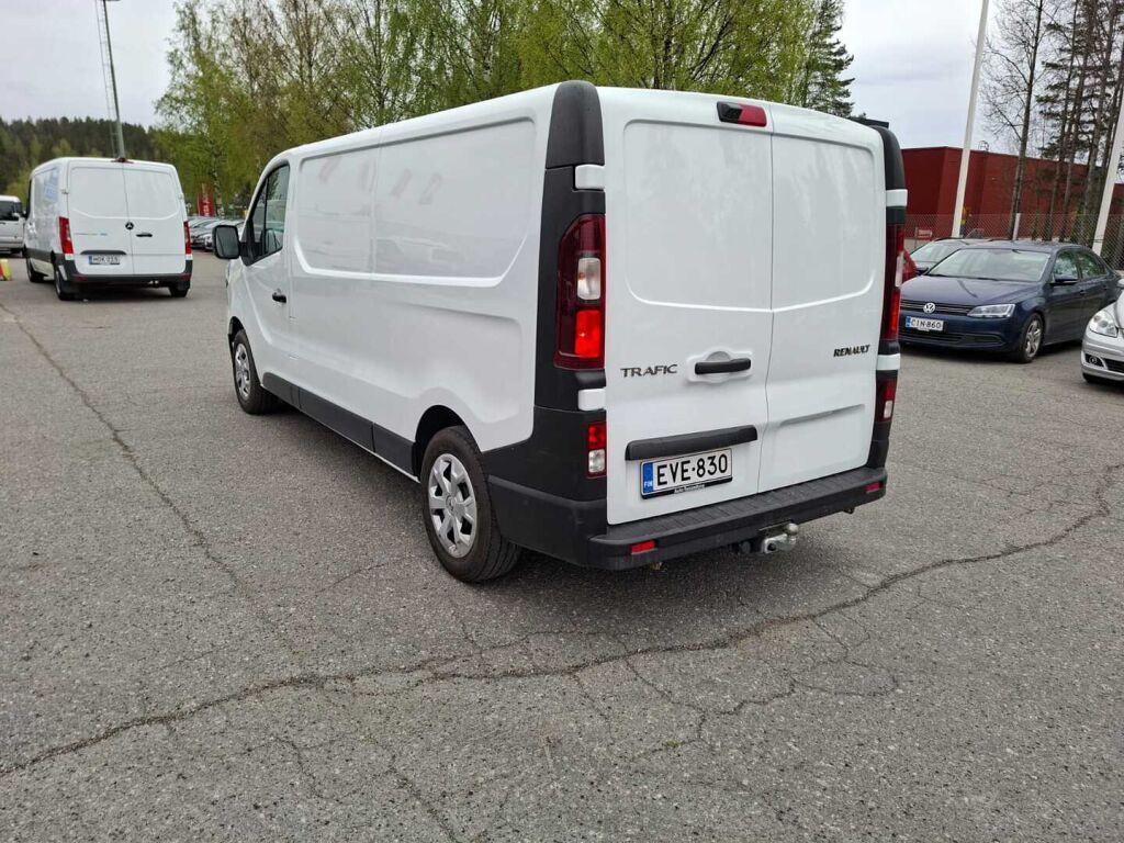 Renault Trafic 2024 Valkoinen