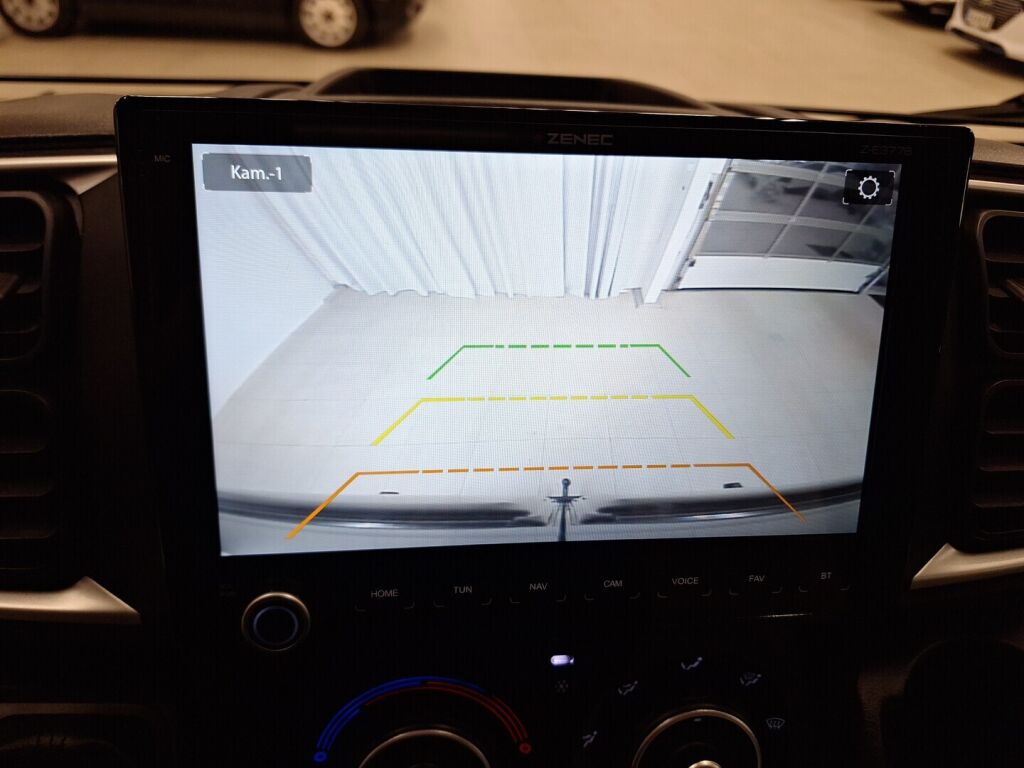 Sunlight Cliff 2024 Harmaa