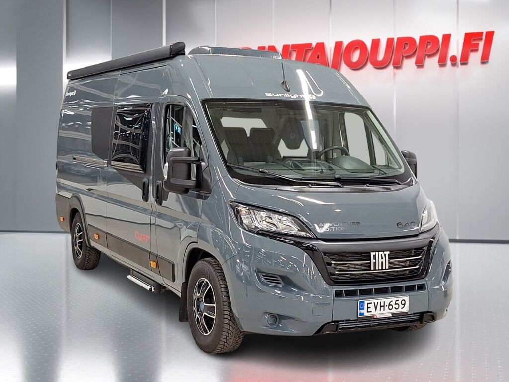 Sunlight Cliff 2024 Harmaa