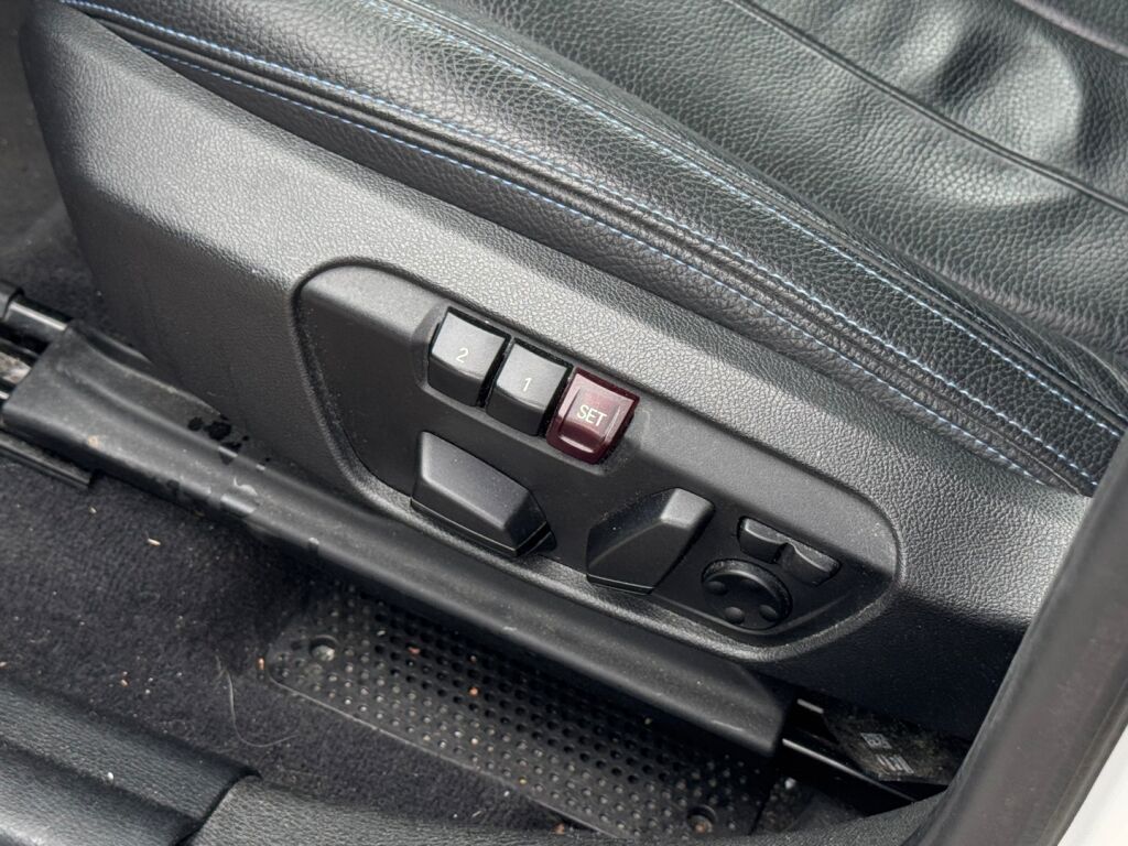 BMW X1 2021 Valkoinen