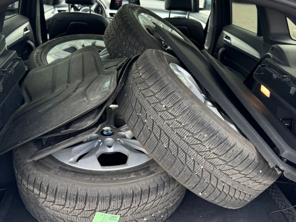 BMW X1 2021 Valkoinen