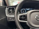 Volvo XC60 2020 Musta
