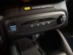 Ford Focus 2024 Musta