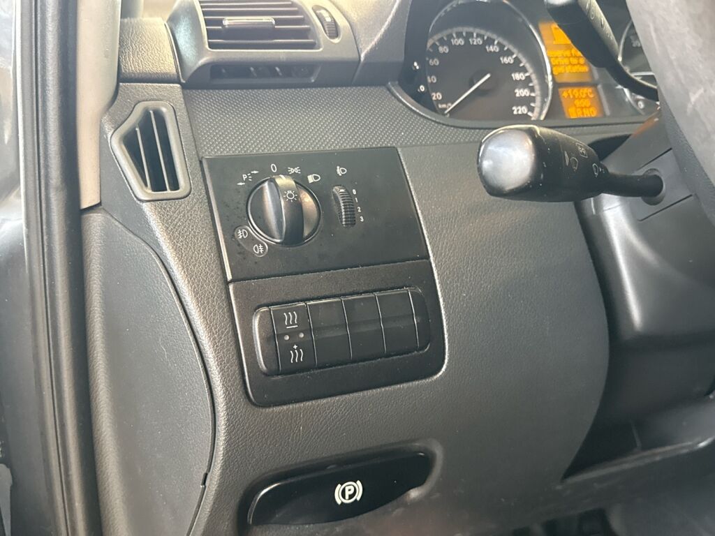 Mercedes-Benz Vito 2011 Harmaa