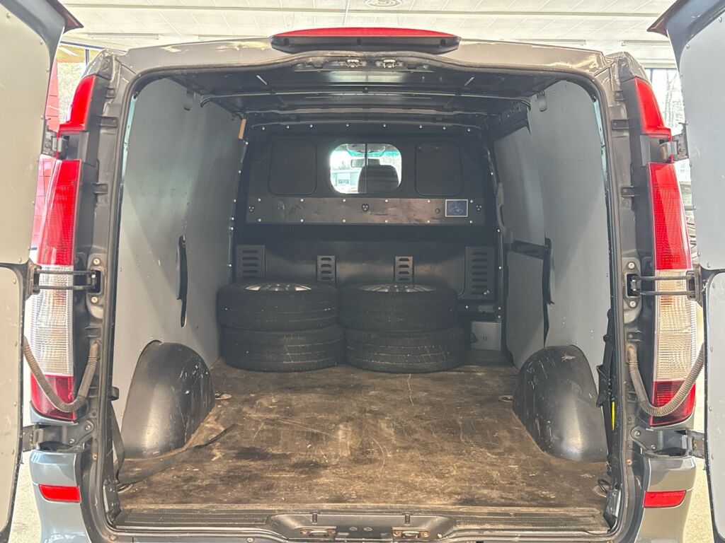 Mercedes-Benz Vito 2011 Harmaa