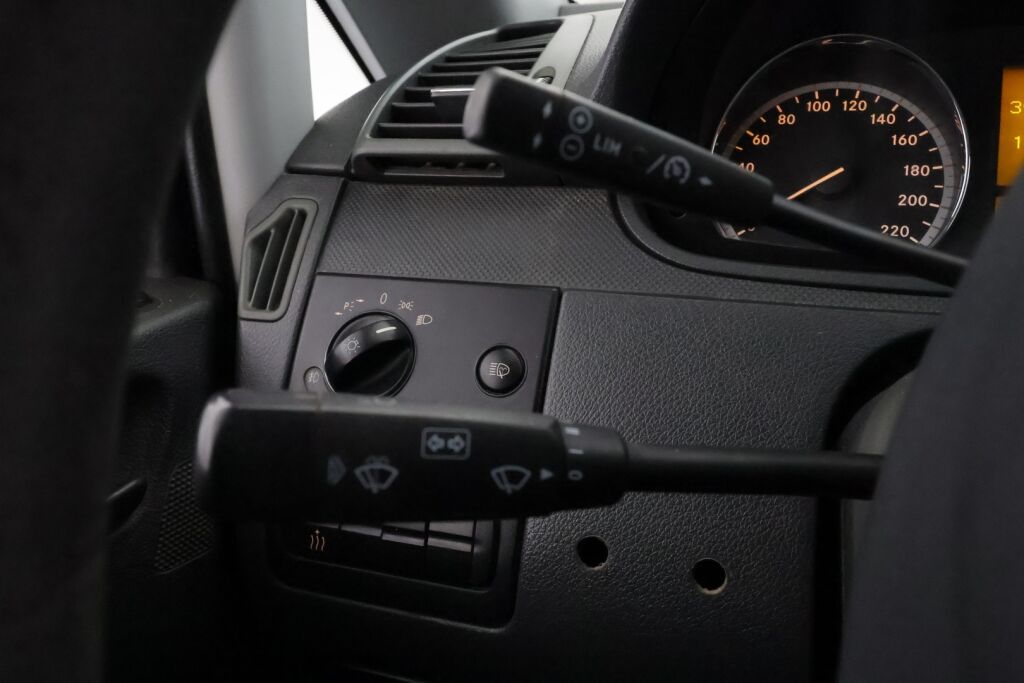 Mercedes-Benz Vito 2011 Sininen