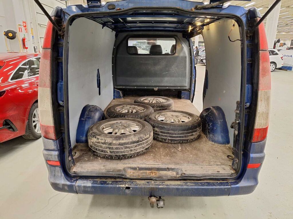 Mercedes-Benz Vito 2011 Sininen