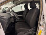 Toyota Yaris 2011 Hopea